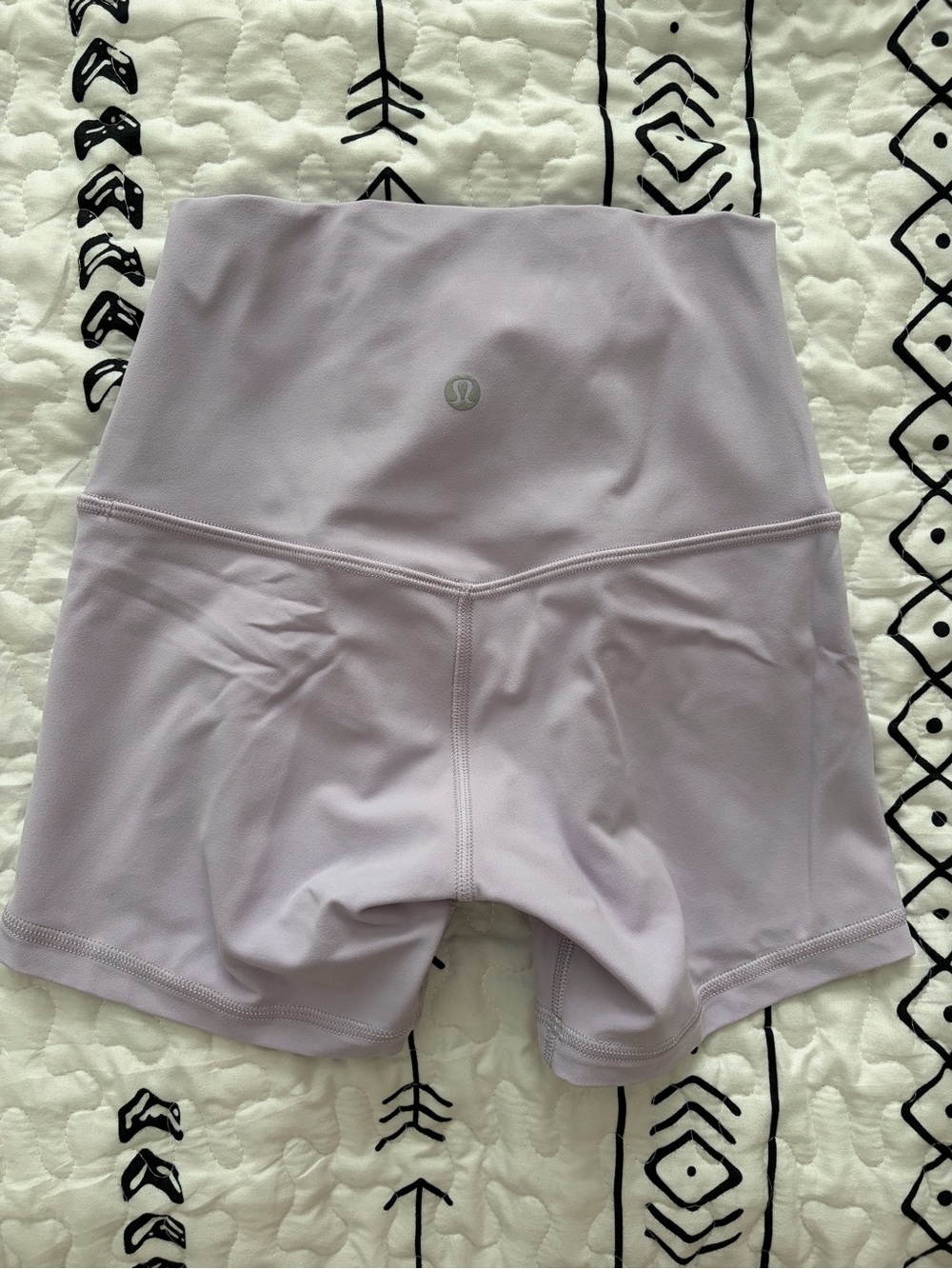 Lululemon Align High-Rise Short 4” - Picture 6 of 16